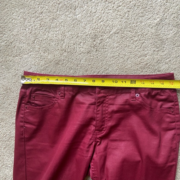 Bisou Bisou Coated Burgundy Red Skinny Jeans Size 10 - Picture 7 of 9